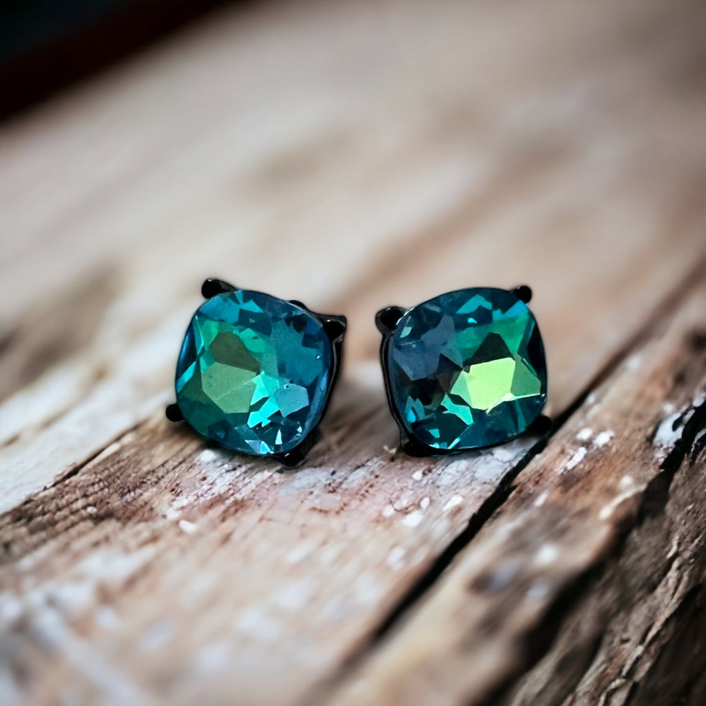 Blackend Studs - 260 Broadway Boutique