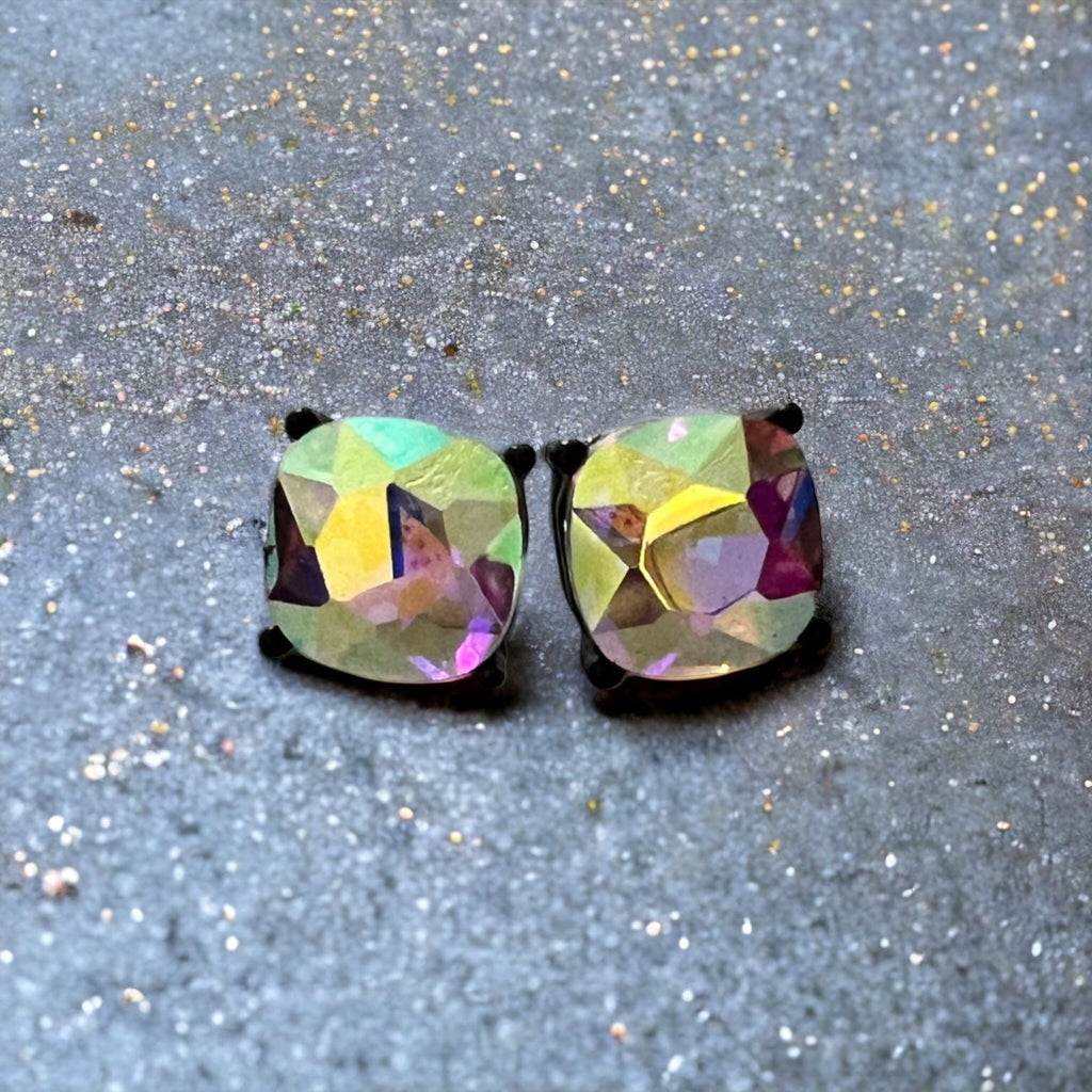 Blackend Studs - 260 Broadway Boutique