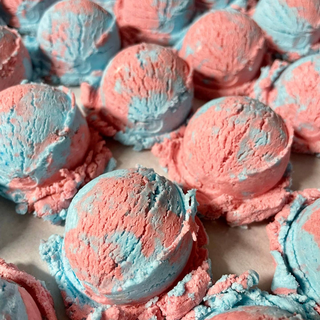 Bubble Scoops (multiple scents) - 260 Broadway Boutique