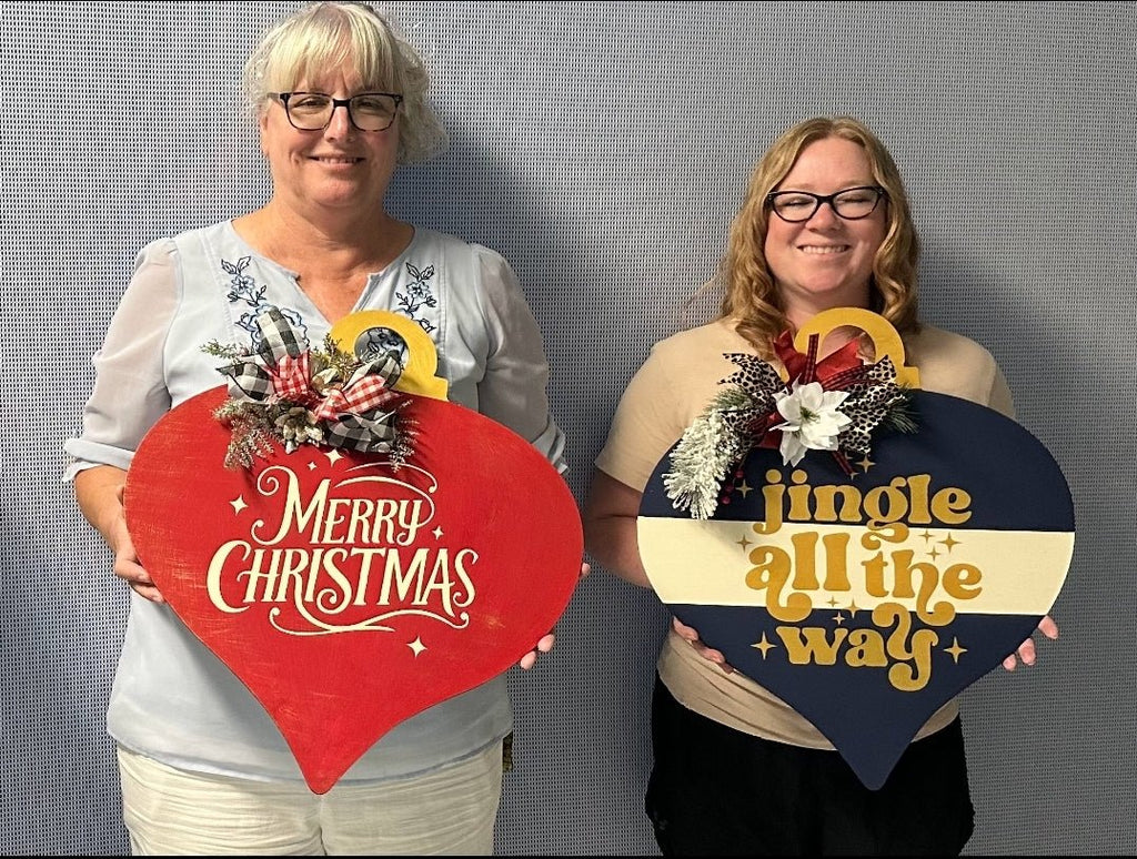 Christmas Ornament Class (Sunday, November 2nd) - 260 Broadway Boutique