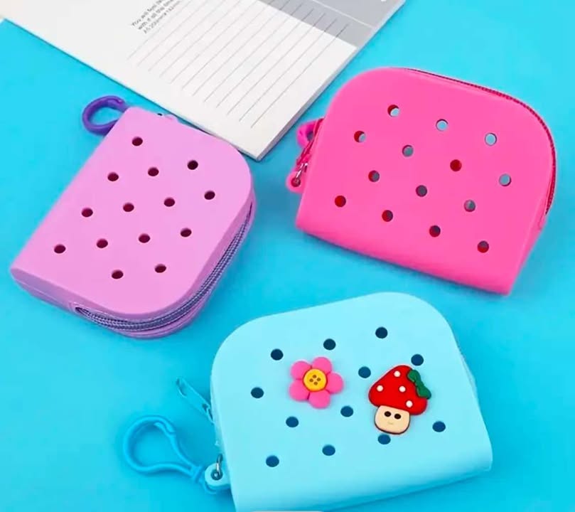 Croc Coin Purse - 260 Broadway Boutique