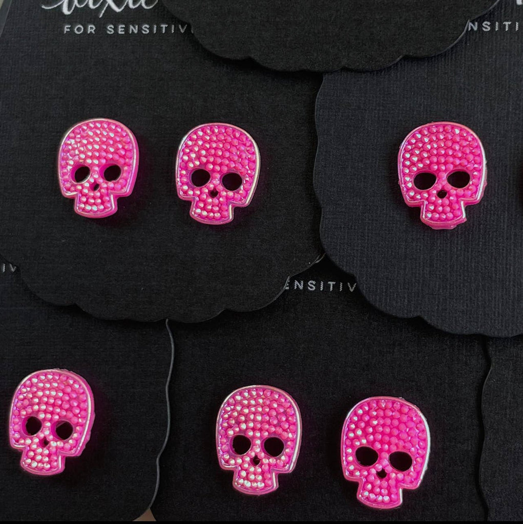 Hot Pink Skull - 260 Broadway Boutique