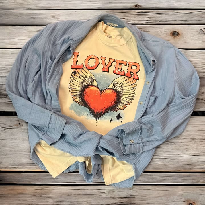 LOVER Tee - 260 Broadway Boutique