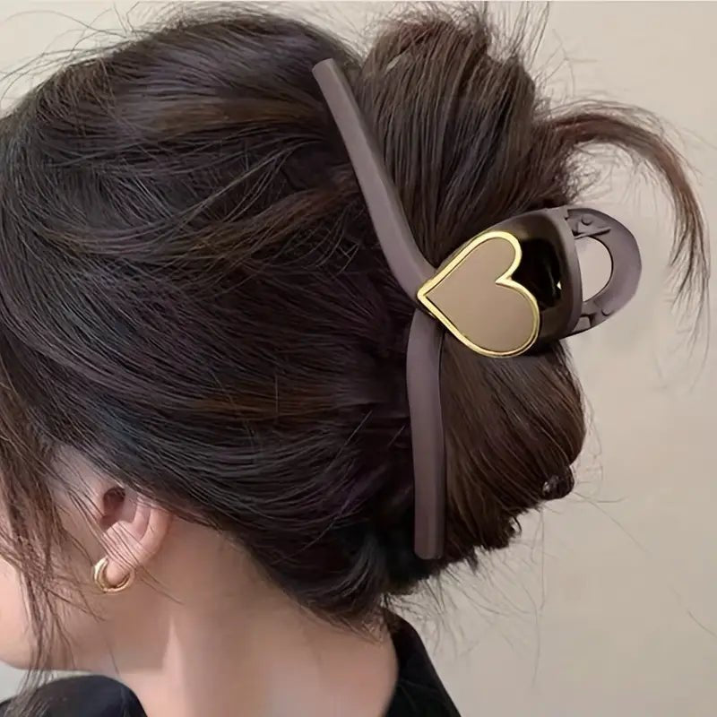 Matte Hair Claw Clip With Heart Decoration - 260 Broadway Boutique