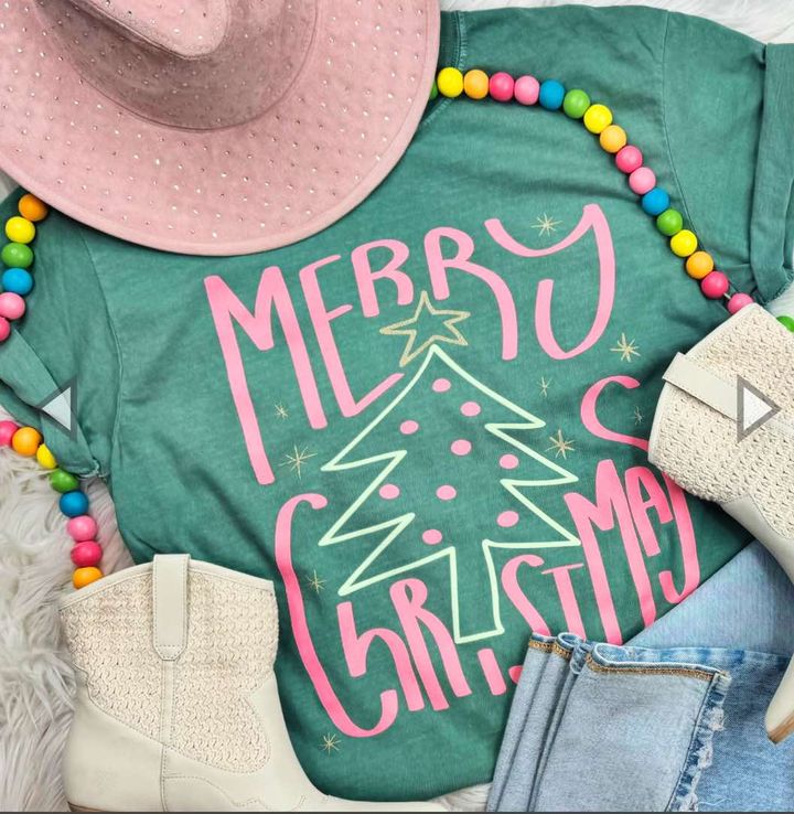 Merry Christmas Tee - 260 Broadway Boutique