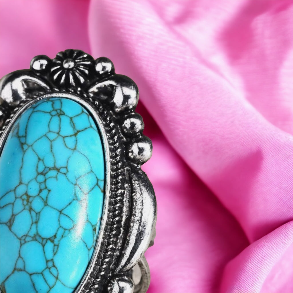 Oval Accent Turquoise Ring - 260 Broadway Boutique