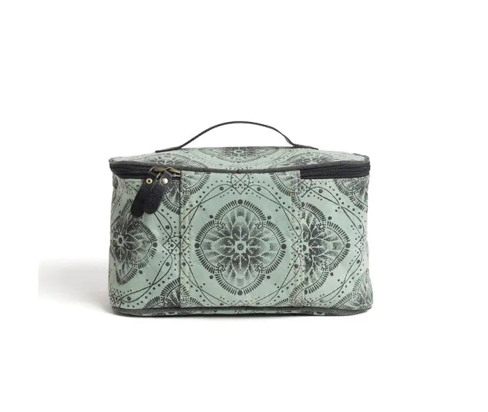 Pilar Pram Toiletries Bag - 260 Broadway Boutique