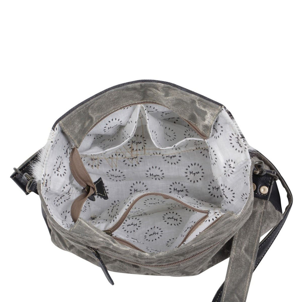 Sabulous Shoulder Bag - 260 Broadway Boutique