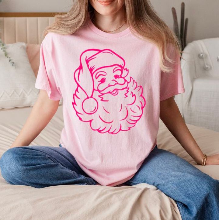 Santa Tee (2 Colors) - 260 Broadway Boutique