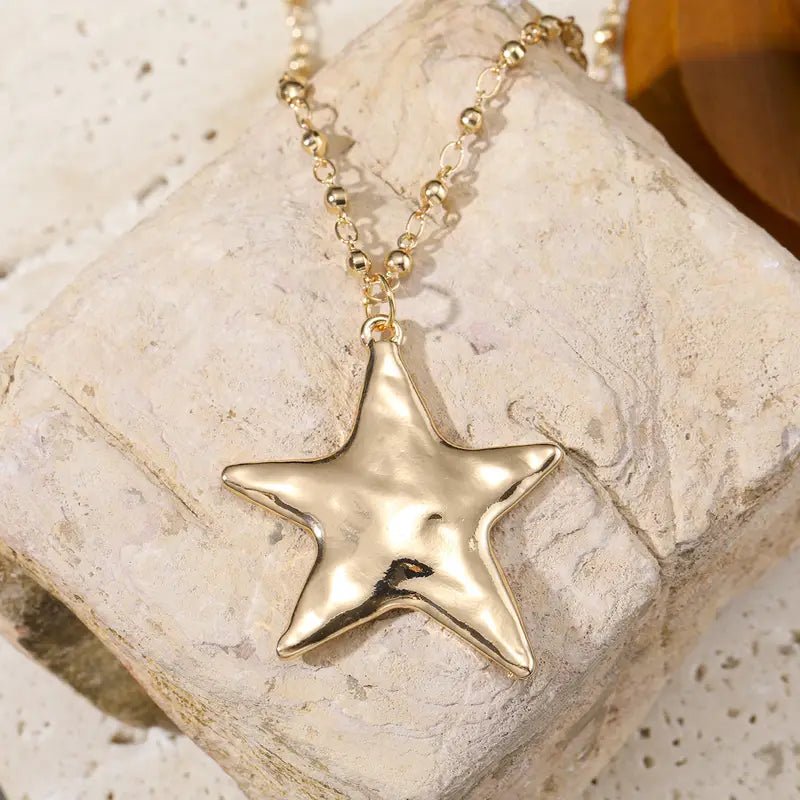 Star Pendant Necklace - 260 Broadway Boutique