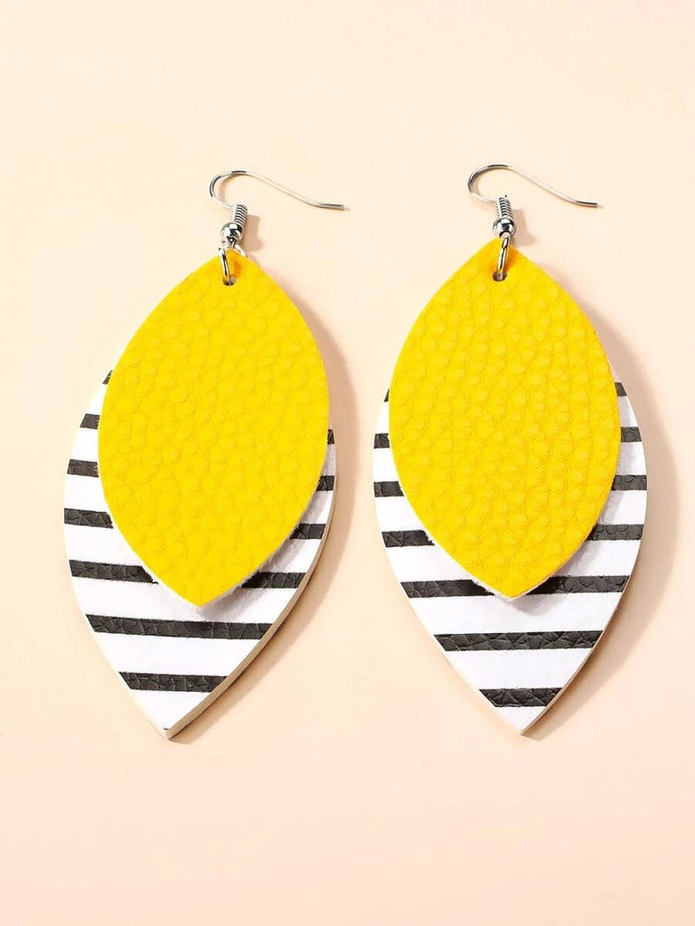 Stripe Drop Earrings - 260 Broadway Boutique