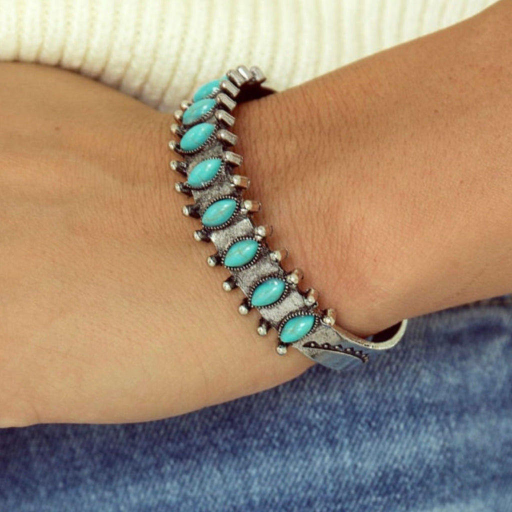 Turquoise Gem Beaded Bracelet - 260 Broadway Boutique