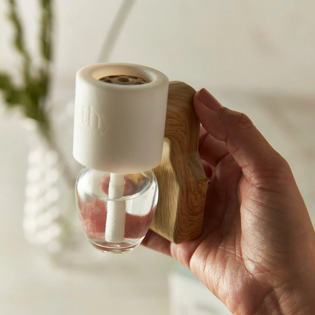 URTHY The EHREE Scented Wall Plug - In & Scent Bottles - 260 Broadway Boutique