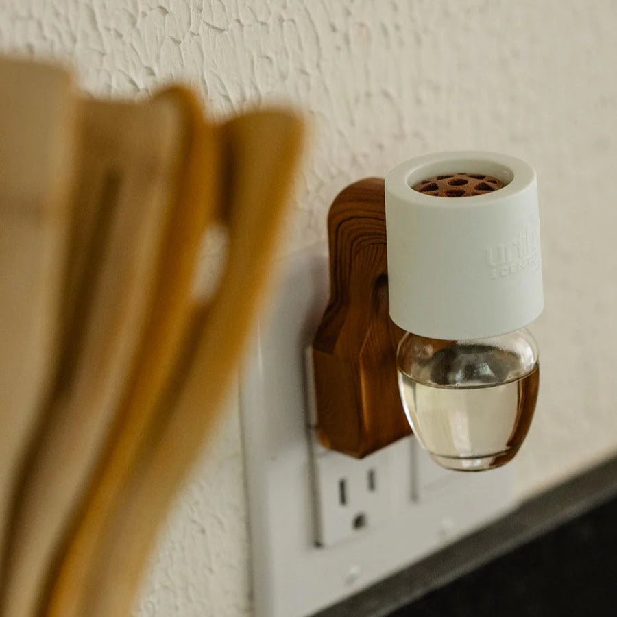 URTHY The EHREE Scented Wall Plug - In & Scent Bottles - 260 Broadway Boutique